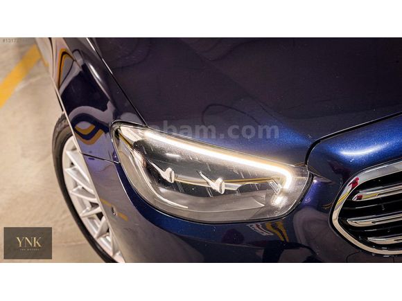 YNK'DAN MERCEDES E200d EXCLUSİVE TABA/BURMESTER/VAKUM/360KAM
