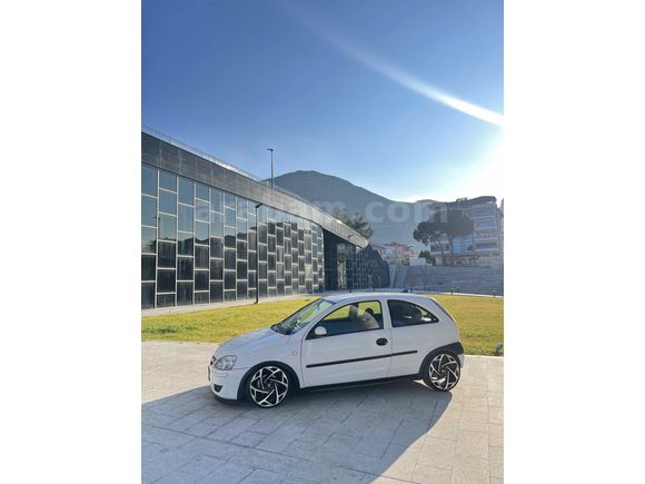 Sahibinden Opel Corsa 1.7 DTi Comfort 2003 Model 
