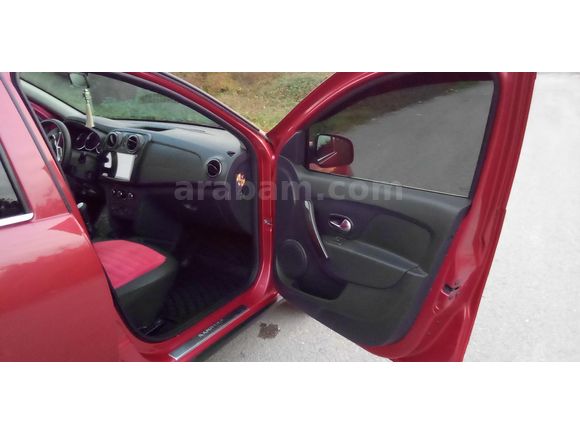 Sahibinden Dacia Sandero 0.9 TCe Stepway 2018 Model