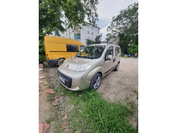 Sahibinden Fiat Fiorino Combi 1.3 Multijet Emotion 2010 Model  165.000 km Bej