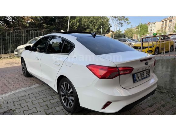 Sahibinden Ford Focus 1.5 TDCi Titanium X 2024 Model 