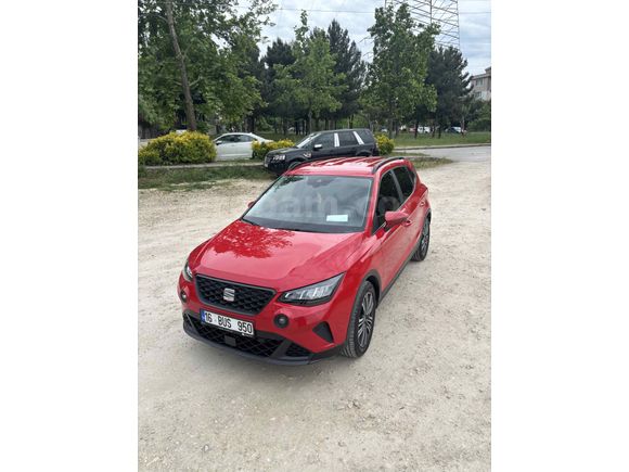 Sahibinden Seat Arona 1.0 EcoTSI Style Plus 2023 Model 