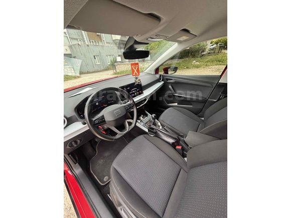 Sahibinden Seat Arona 1.0 EcoTSI Style Plus 2023 Model 
