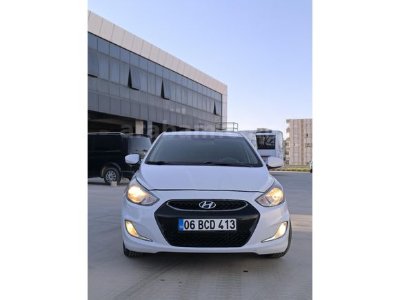 Sahibinden Hyundai Accent Blue 1.6 CRDI Mode Plus 2018 Model  238.000 km Beyaz