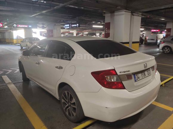 Sahibinden Honda Civic 1.6i VTEC Eco Elegance 2015 Model 