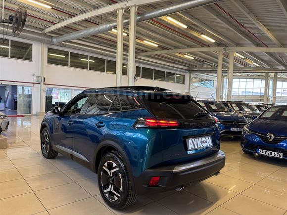 2025 PEUGEOT 2008 1.2 PURETECH ALLURE 