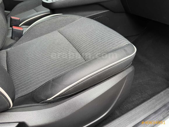 CLİO İCON OTOMATİK BEYAZ