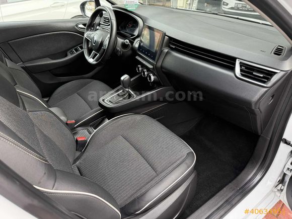 CLİO İCON OTOMATİK BEYAZ