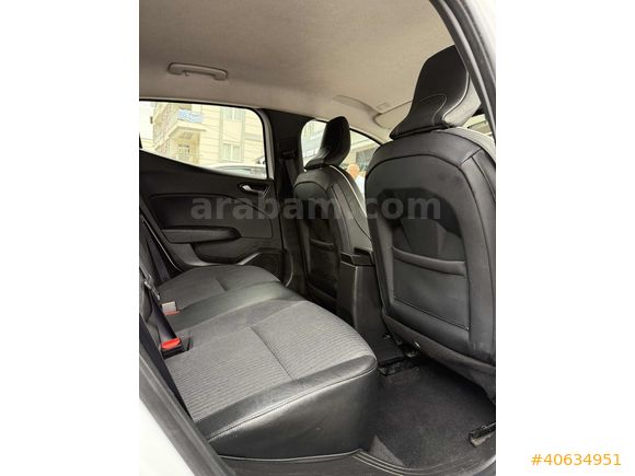 CLİO İCON OTOMATİK BEYAZ
