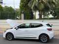 CLİO İCON OTOMATİK BEYAZ