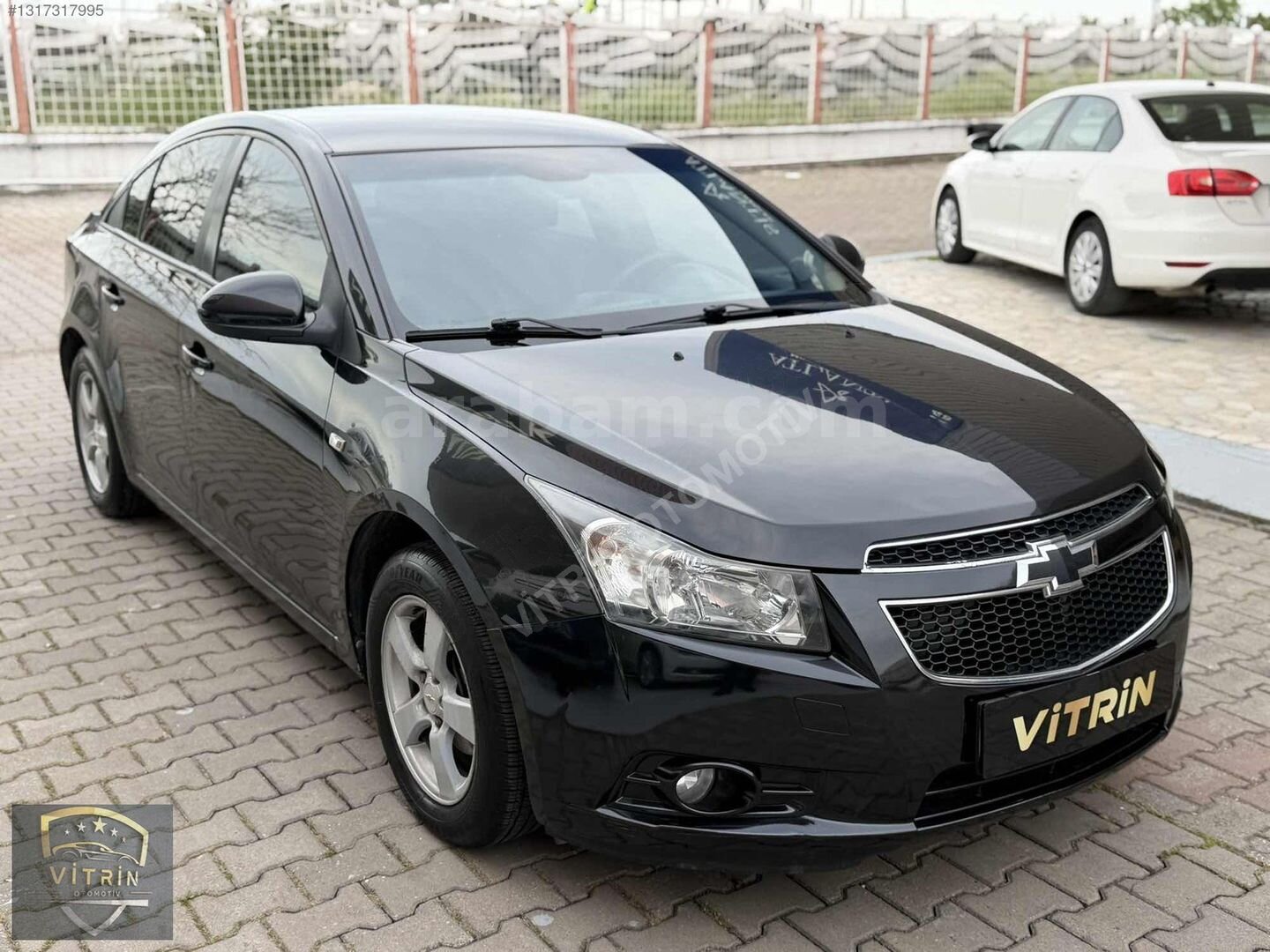 Galeriden Chevrolet Cruze 1.6 LS Plus 2010 Model Kocaeli 214.000 km Siyah 3