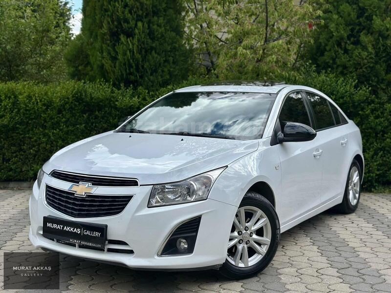 Galeriden Chevrolet Cruze 1.6 LT Plus 2013 Model Kütahya 133.000 km Beyaz