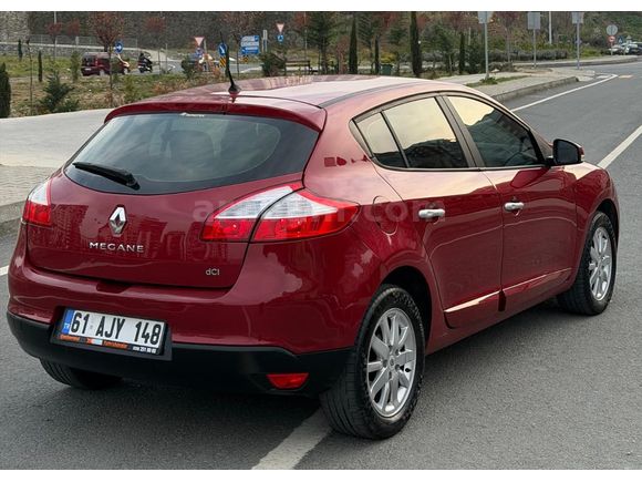 Sahibinden Renault Megane 1.5 dCi Privilege 2010 Model 