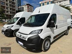GÜNLÜK-AYLIK 17.3m PANELVAN ARAÇ KİRALAMA SAVİS RENT A CAR'DAN