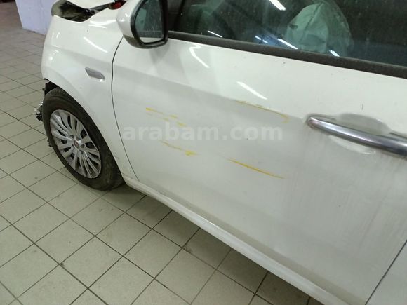 BURSA'DA 2024 FIAT EGEA SEDAN EASY 1.6 MULTİJET OTOMATİK