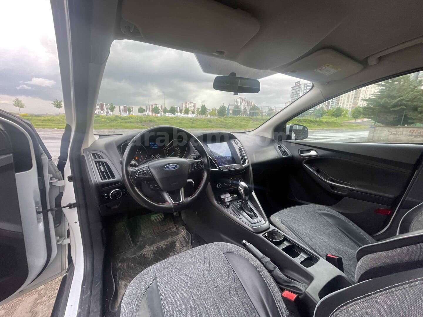 Sahibinden Ford Focus 1.6 Ti-VCT Trend X 2015 Model 271.000 km Beyaz 5