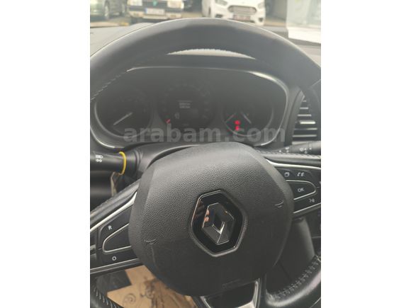 GOZDE OTODAN MEGANE 1.5 DCİ 2017 MODEL