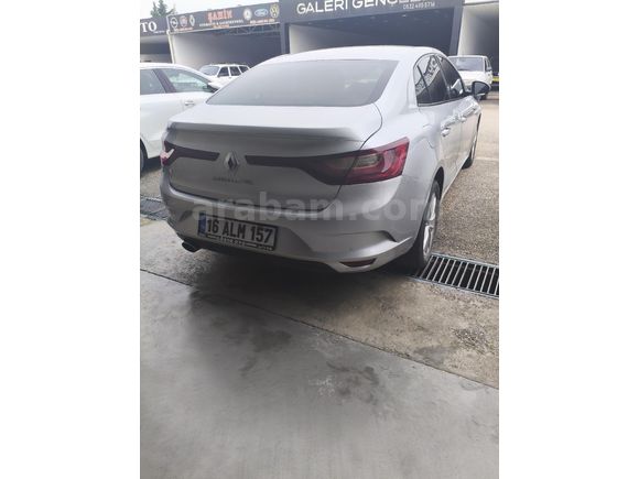 GOZDE OTODAN MEGANE 1.5 DCİ 2017 MODEL