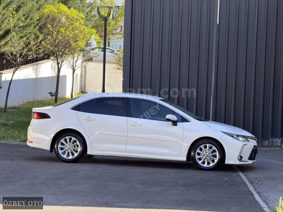 Hatasız Boyasız 2021 Çıkışlı Corolla Dream Çiziksiz 80 Bin Km