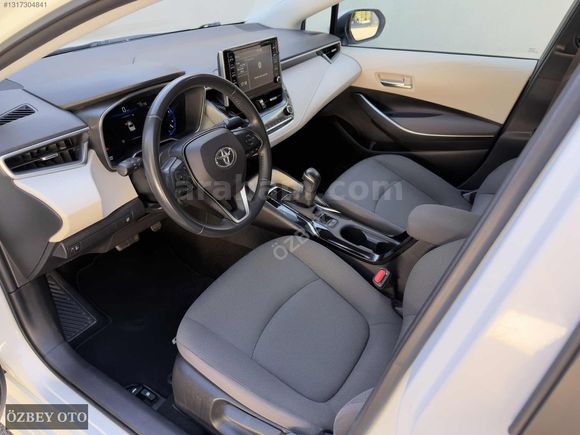 Hatasız Boyasız 2021 Çıkışlı Corolla Dream Çiziksiz 80 Bin Km