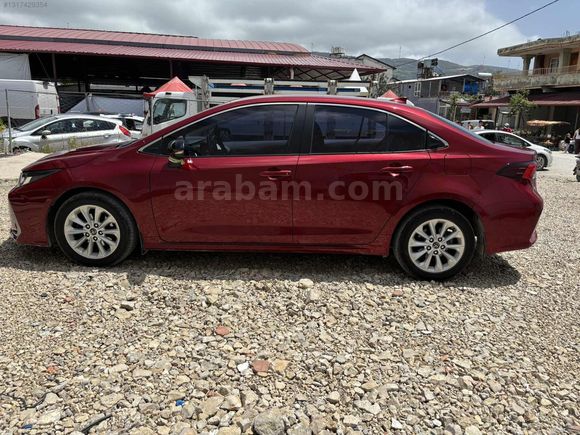 2019 MODEL HATASIZ BOYASIZ TRAMERSİZ COROLLA