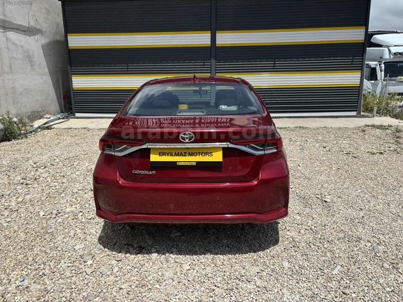 2019 MODEL HATASIZ BOYASIZ TRAMERSİZ COROLLA