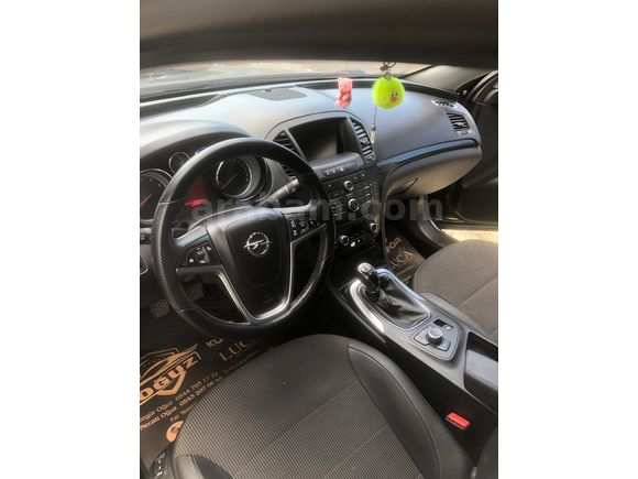 Opel Insignia 1.6 T Cosmo 2010 Model Rize