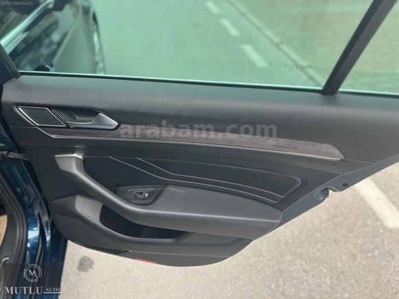 MUTLUDAN BOYASIZ HATASIZ 2020 PASSAT 1.6 TDI ELEGANCE SERVİS BKM