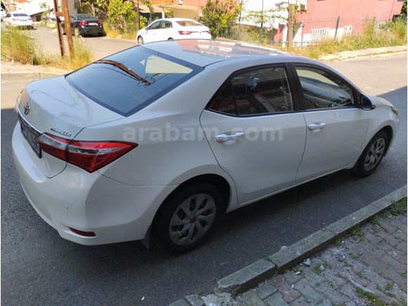 EMSALSİZ TEMİZLİKTE 2015 COROLLA • BOYASIZ