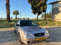 ŞİMŞEK AUTO'DAN HYUNDAİ ACCENT 1.3 BENZİNLİ 4 SİLİNDİR KLİMALI