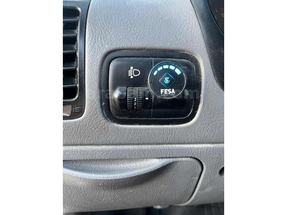 ŞİMŞEK AUTO'DAN HYUNDAİ ACCENT 1.3 BENZİNLİ 4 SİLİNDİR KLİMALI