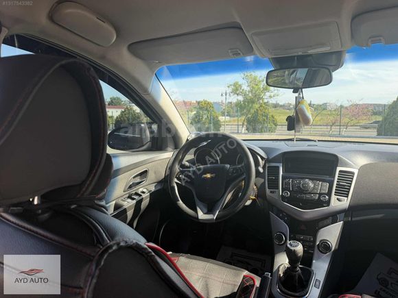 AYD AUTO'DAN CRUZE