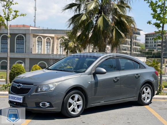 HATASIZ AYARINDA OTOMATİK VİTES DÜŞÜK KM CHEVROLET CRUZE