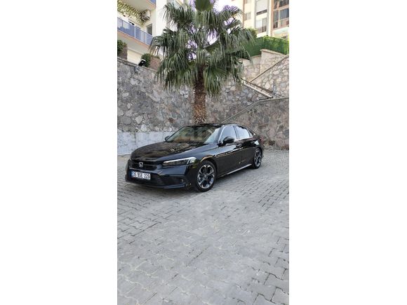 Sahibinden Honda Civic 1.5 i-VTEC Eco Executive Plus 2023 Model  40.000 km Siyah