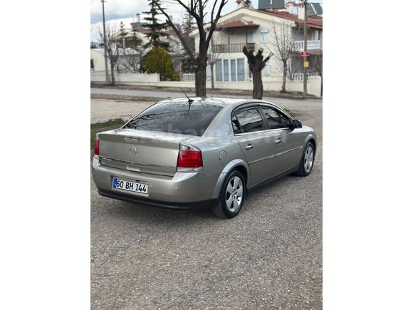 Sahibinden Opel Vectra 1.6 Comfort 2004 Model