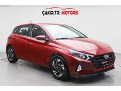 ÇAKIR | HATASIZ HYUNDAİ İ20 1.4 STYLE OTOMATİK 62 BİN KM