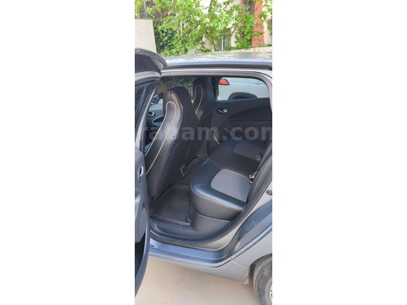 Sahibinden Renault ZOE 2023 Model İstanbul