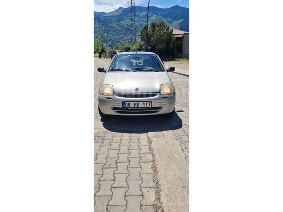 Sahibinden Renault Clio 1.4 RNA 2000 Model
