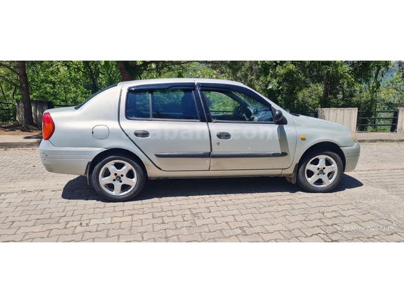 Sahibinden Renault Clio 1.4 RNA 2000 Model