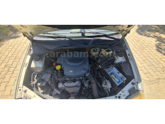 Sahibinden Renault Clio 1.4 RNA 2000 Model