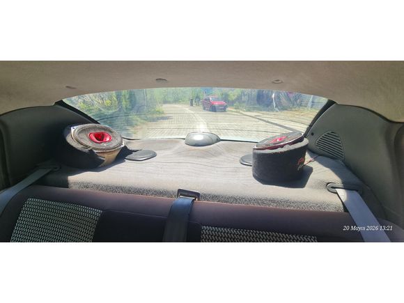 Sahibinden Renault Clio 1.4 RNA 2000 Model