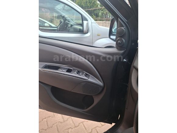 Sahibinden Fiat Doblo Combi 1.3 Multijet 2012 Model