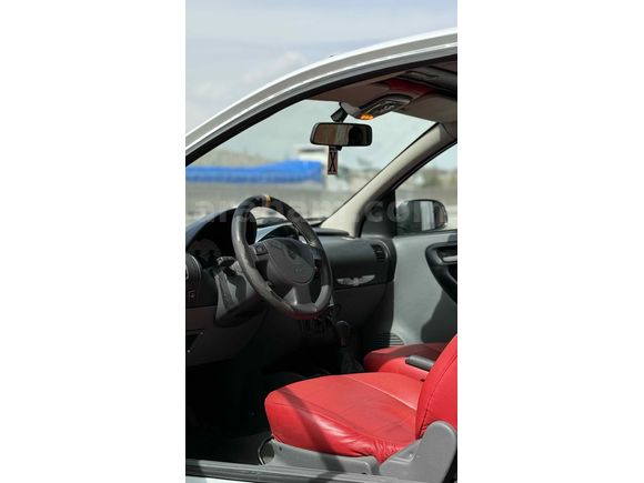 Sahibinden Opel Corsa 1.4 Comfort 2001 Model 