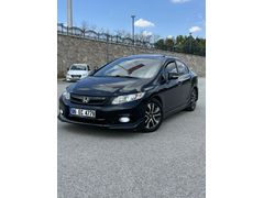 Sahibinden Honda Civic 1.6i VTEC Black Edition 2015 Model 