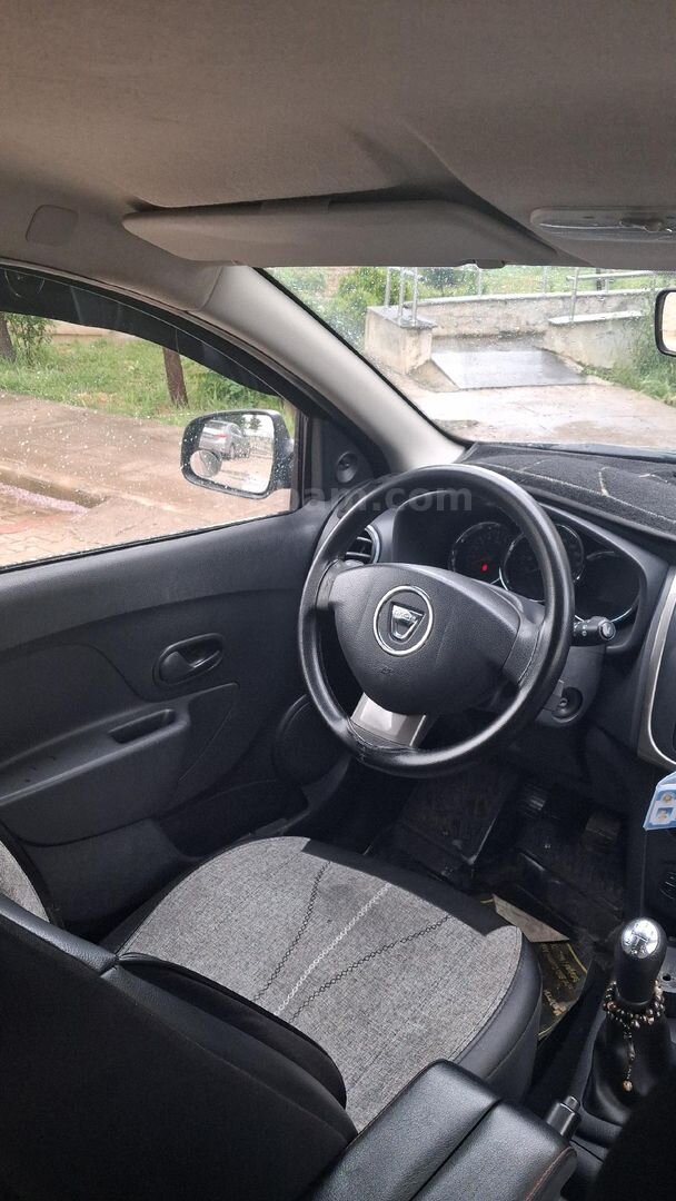 Dacia Sandero 1.5 dCi Stepway 2016 Model Diyarbakır 135.000 km Gri (metalik) 4