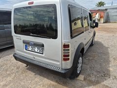 Galeriden Ford Transit Connect T230 L 2005 Model  yuzde 30 pesin geri kalanı senetlı satısımız vardır pesınatsız satısımız yoktur