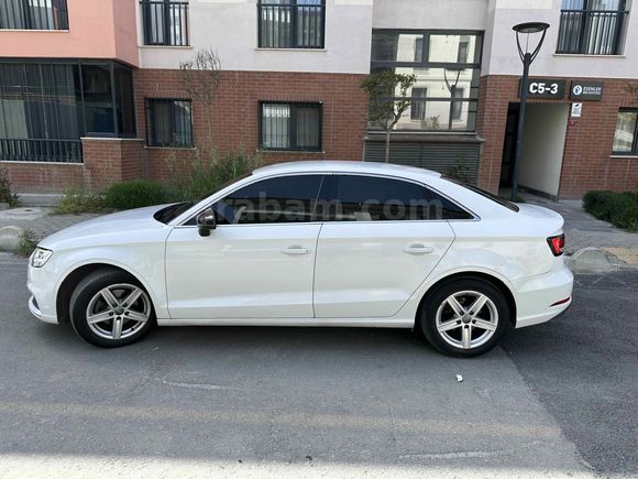 Sahibinden Audi A3 Sedan 1.6 TDI Dynamic 2017 Model 