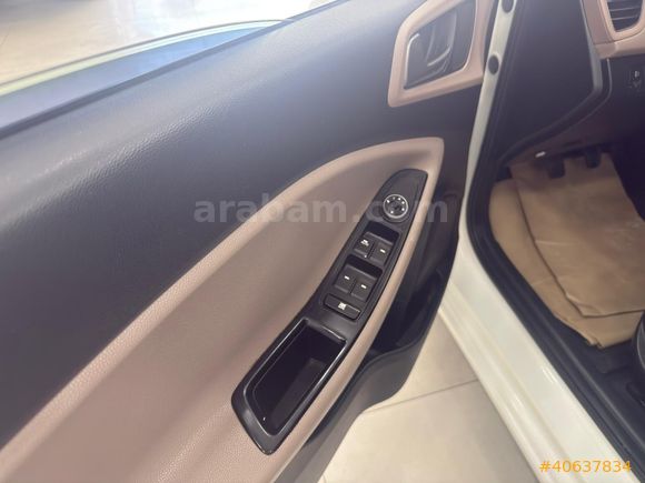 285 BİN PEŞİNATLA Hyundai i20 1.4 CRDI Style