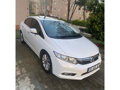 Memurdan Servis Bakımlı Düşük Km Honda Civic