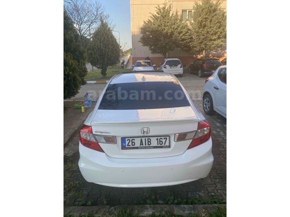 Memurdan Servis Bakımlı Düşük Km Honda Civic